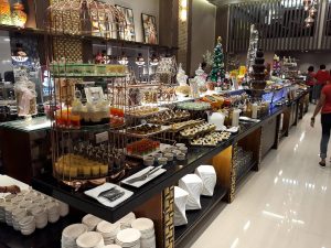 villa caceres hotel rjs buffet naga city